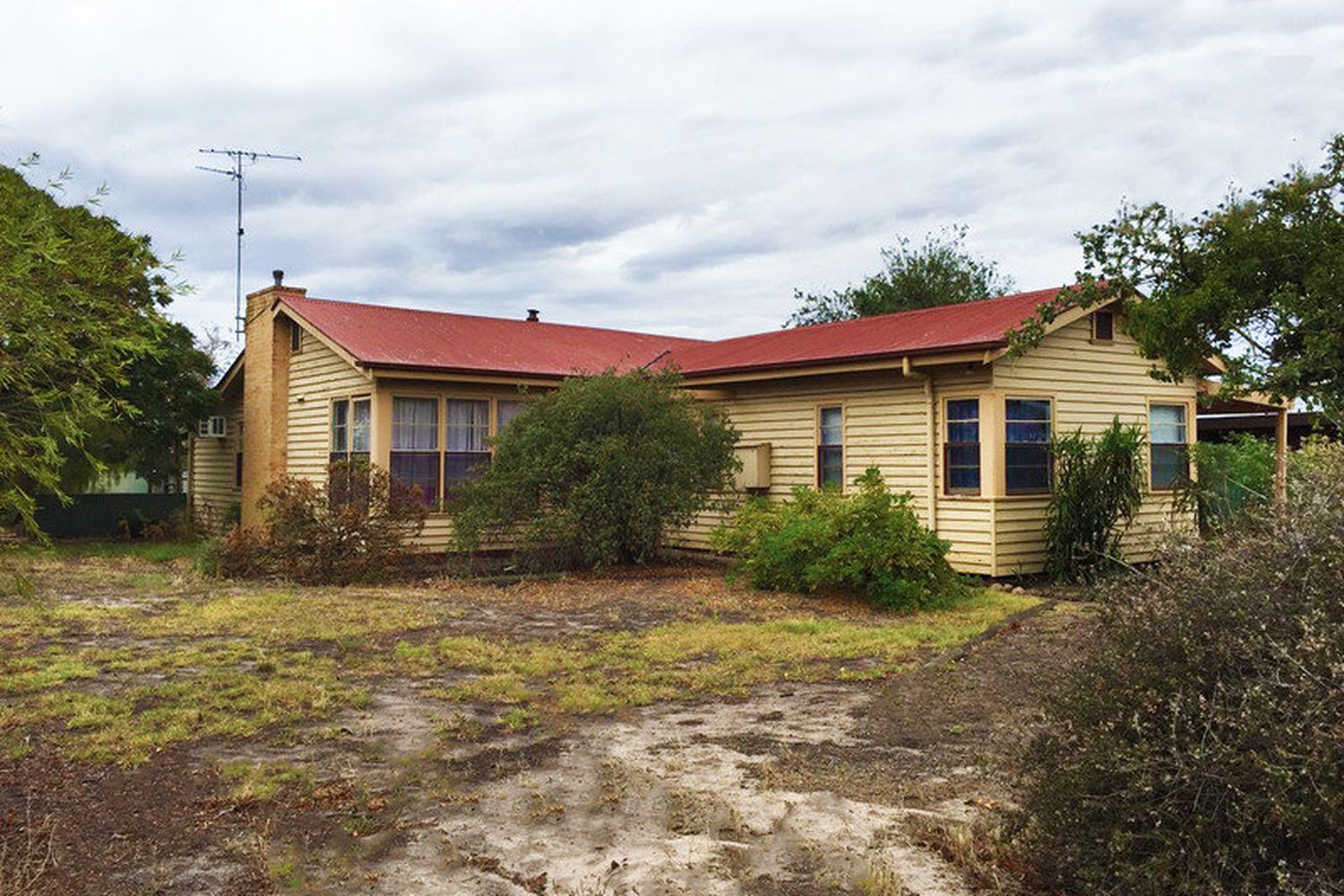 24 Fechler Avenue, Horsham
