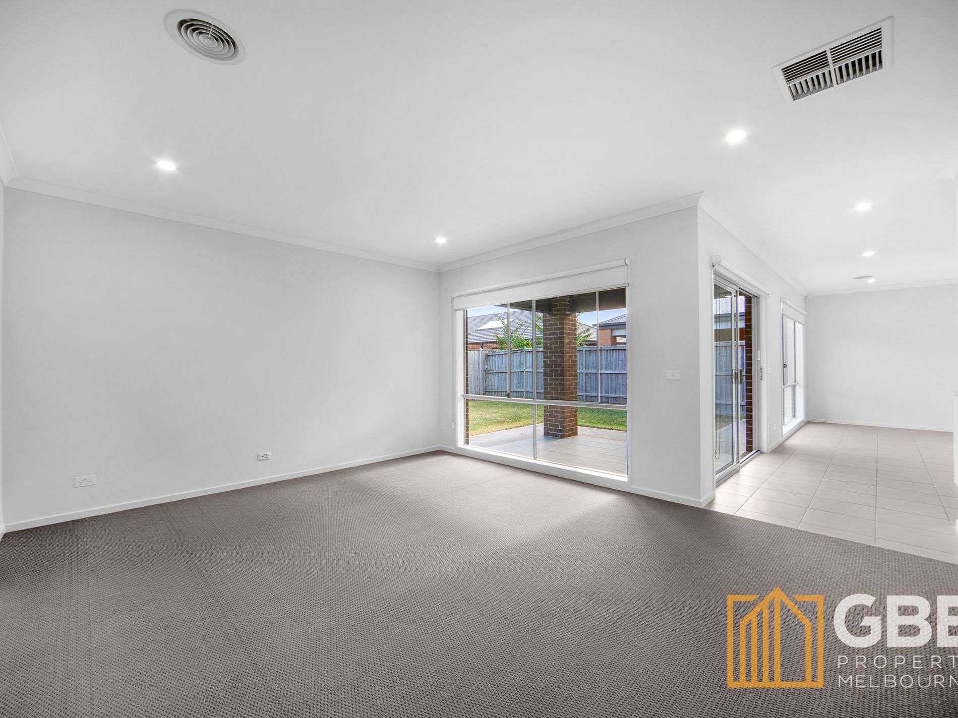 14 Ashwell Avenue, Williams Landing