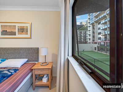 102 / 126 Mounts Bay Road, Perth