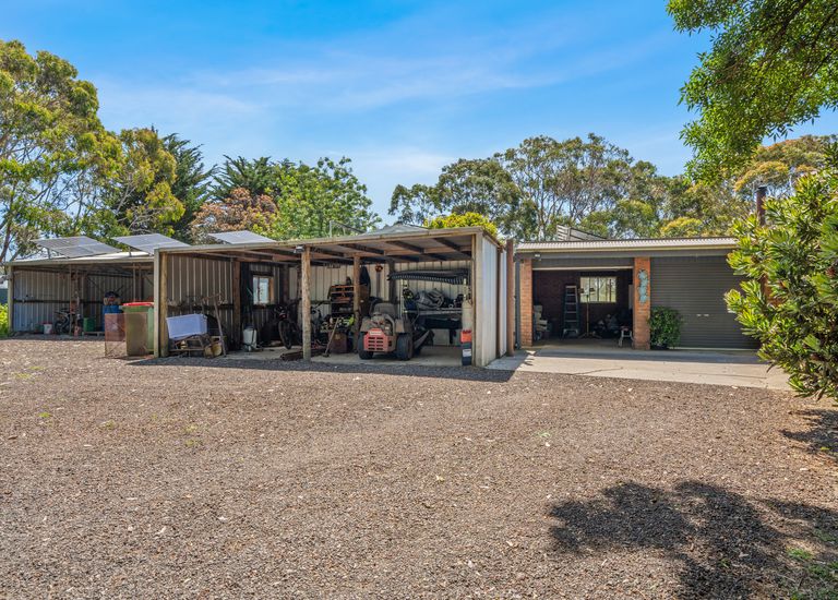 13 Benbows Road, Portland