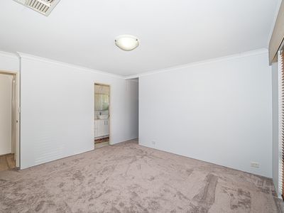 4 CHELSEA CIRCUIT, Success