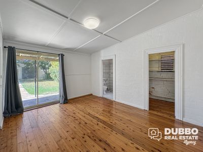 84 Bourke Street, Dubbo