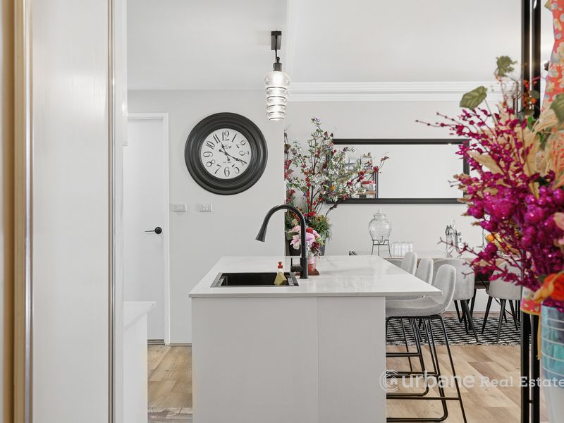 6 / 8 Northumberland Road, Auburn