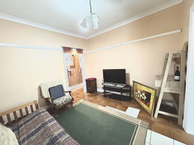 1 / 39 Morotai Avenue, Riverwood