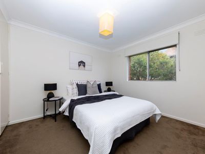 4 / 4 Ballater Street, Essendon