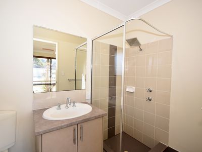 12 Hay Road, Byford