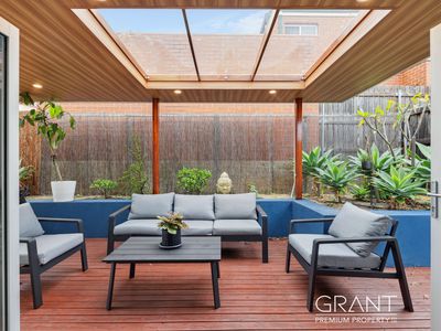 2 Japonica Way, Murdoch