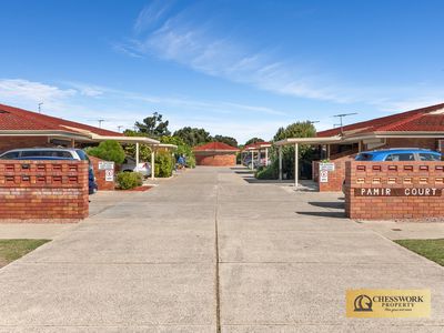 10 / 10 Hefron Street, Rockingham
