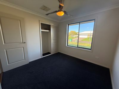 11 Dunheved Circle, Dubbo