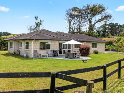 1014 South Head Road, South Head, Helensville
