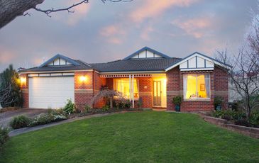 2 Jones Court, Beaconsfield