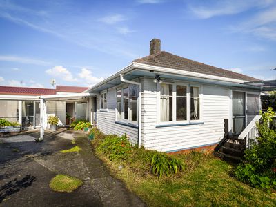 11 Shamrock Lane, Te Atatu Peninsula