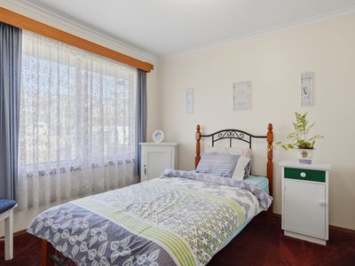 33 South Street, George Town