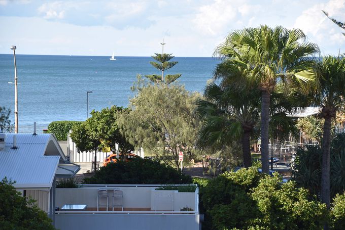 439 / 180 Alexandra Parade, Alexandra Headland