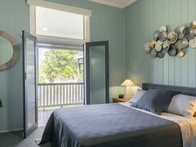 17938 Pacific Highway, Jones Island