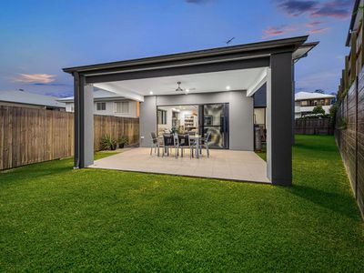 40 Highland Crescent, Belmont