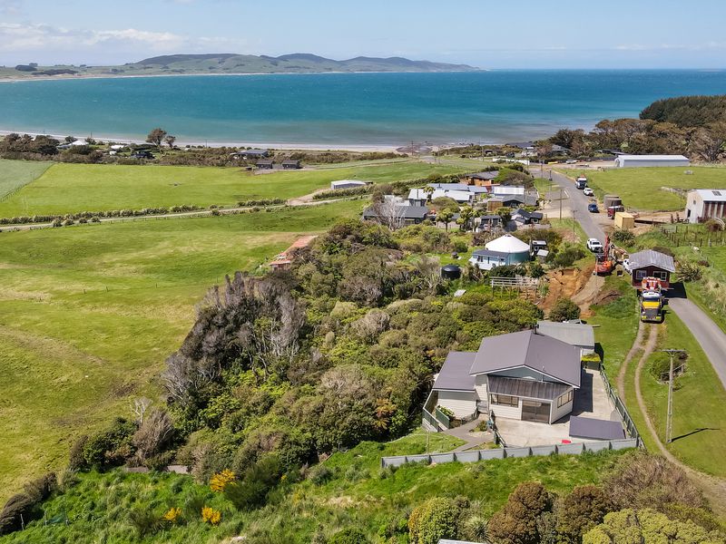 42 & 44 Bungalow Hill Road, Colac Bay