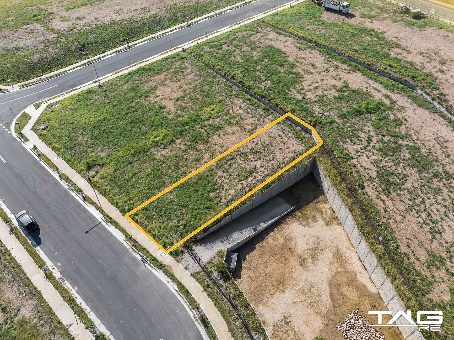 115 / 305 Commercial Road, Oakville