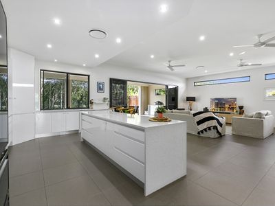 3 Augusta Circuit, Peregian Springs