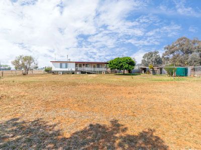 24 McLaughlan Street, Cumnock