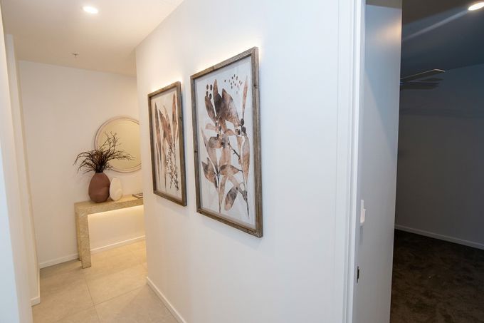 212 / 11 Waterside Retreat, Birtinya