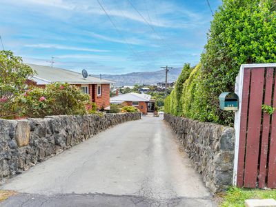 245 Highcliff Road, Shiel Hill