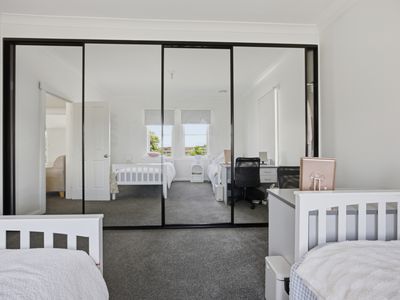 379 Evandale Road, Western Junction