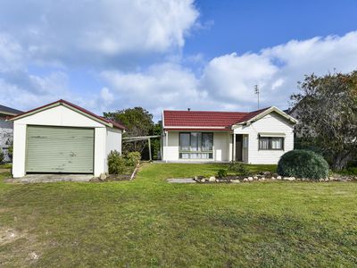 17 Chambers Street, Beachport
