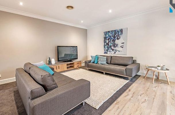 10A Coniston Avenue, Airport West