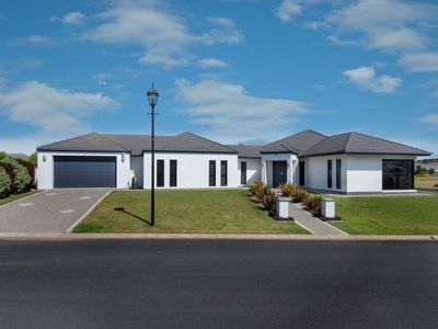 14 Houston Drive, Mount Gambier