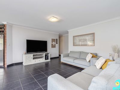 2 Emperor Way, Yanchep