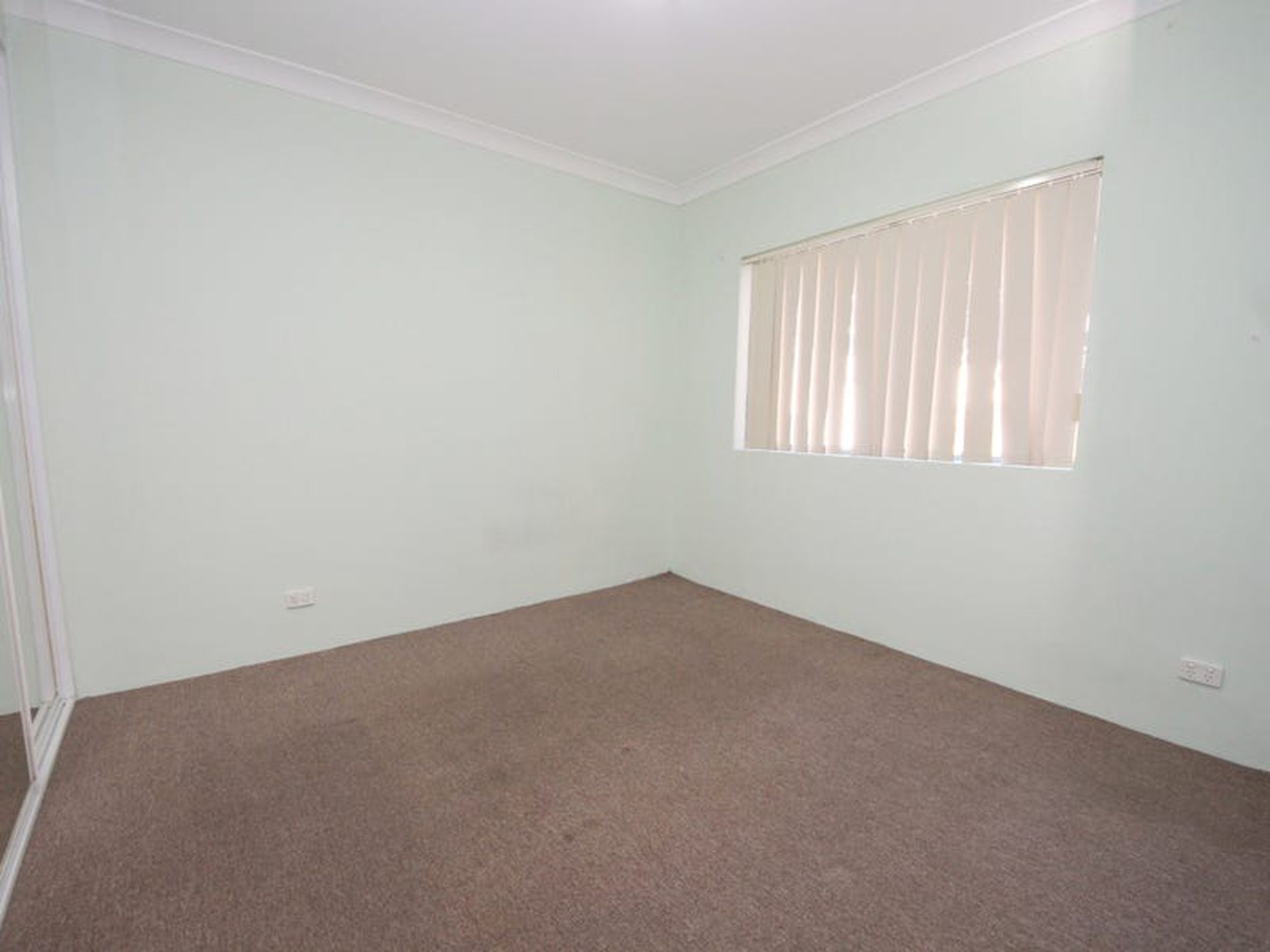 4 / 28 Meredith Street, Bankstown