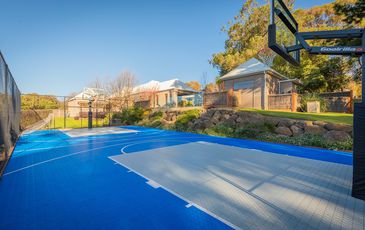 4 Canterbury Court, Beaconsfield Upper