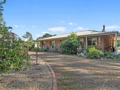 73 Hillview Road, Euroa 73 Hillview Road, Euroa