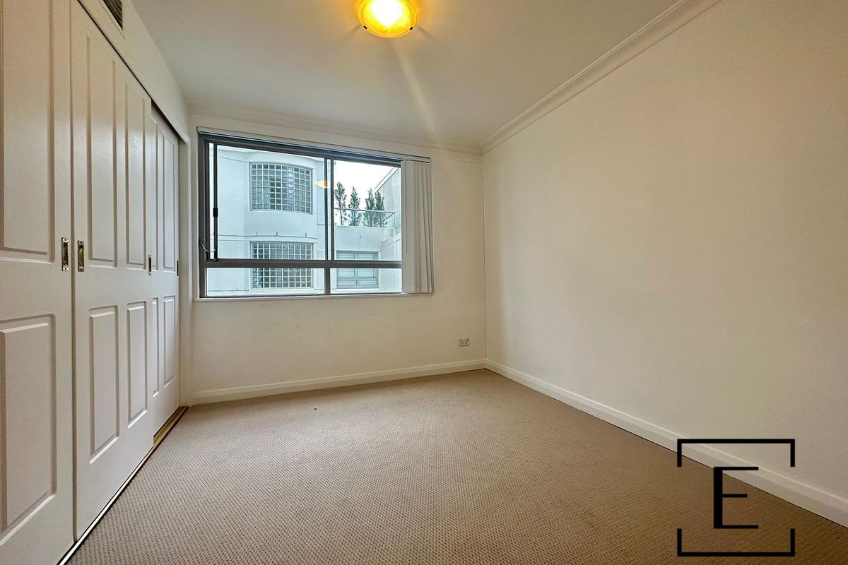 1605 / 12 Glen Street, Milsons Point