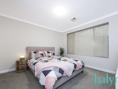 1 / 42 Gladstone Road, Rivervale