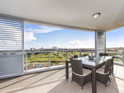 1305 / 96 Bow River Crescent, Burswood