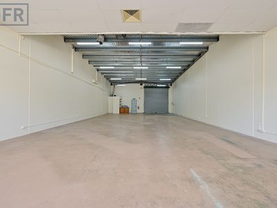 2 / 95-97 Kelvin Road, Maddington