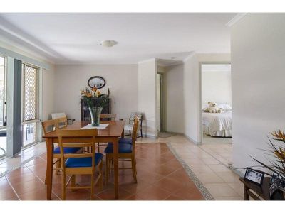 6 Birkdale Court, Tewantin