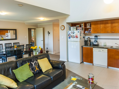 28 / 110 Mounts Bay Road, Perth