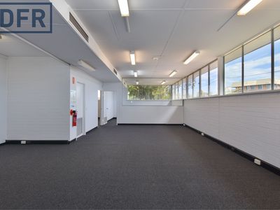 26B Cooper Road, Cockburn Central