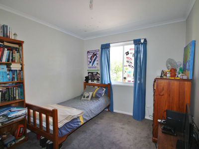 32 Irene Crescent, Eden