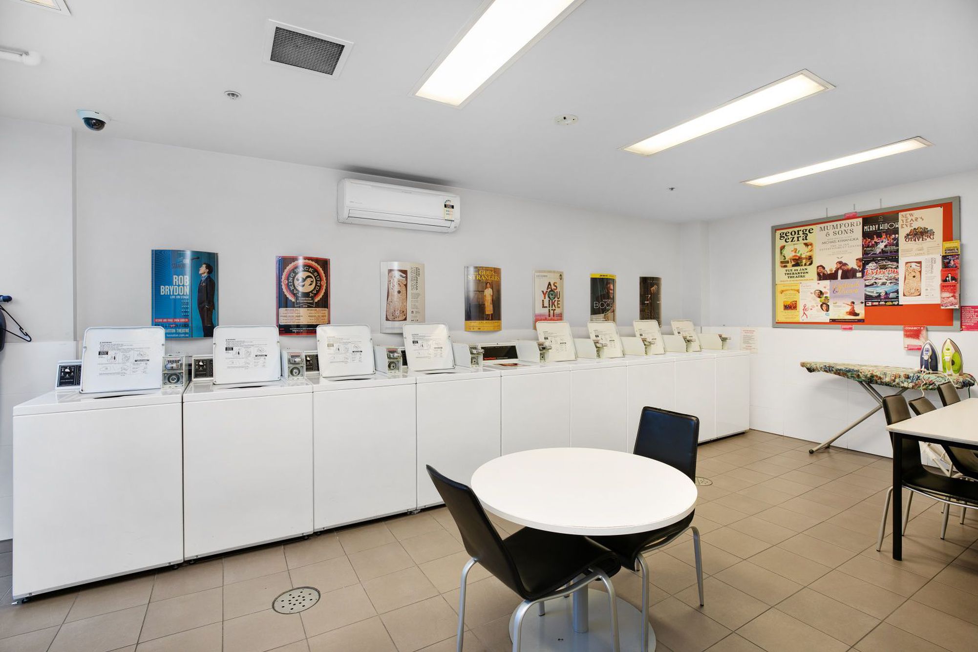 808 / 304 Waymouth Street, Adelaide