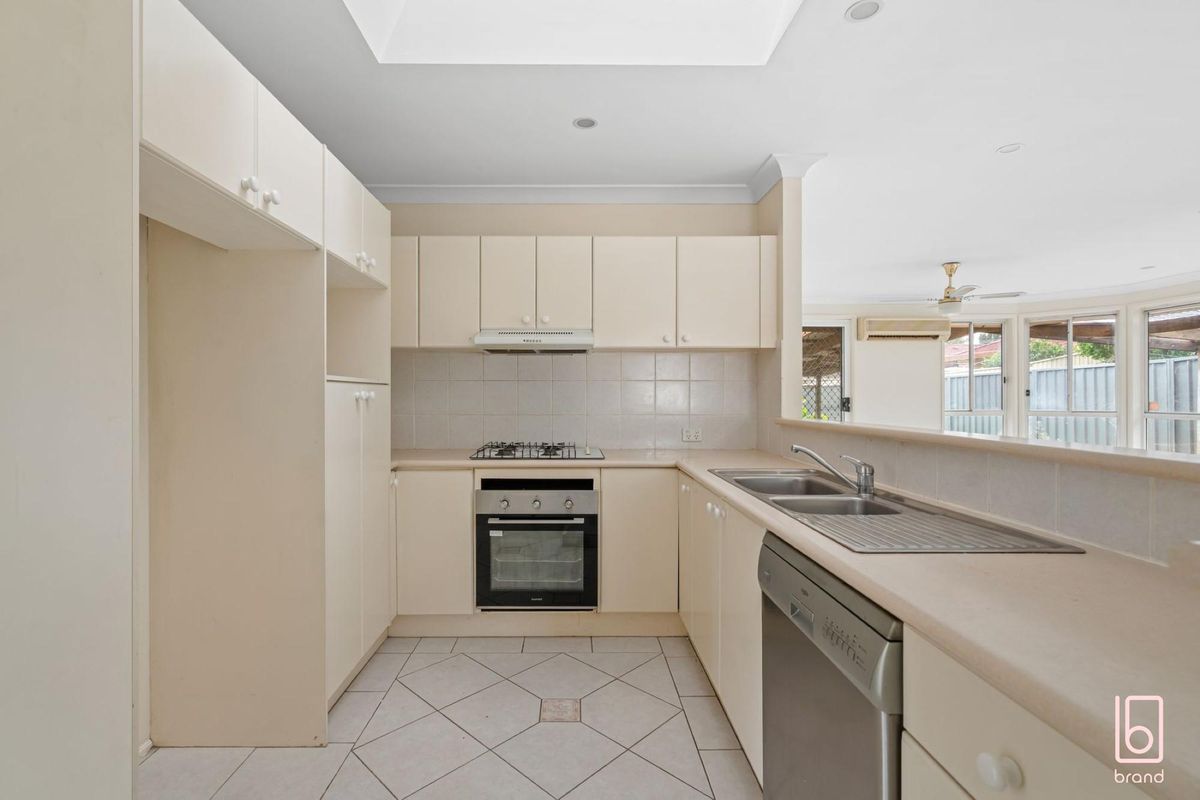 28 Kite Cres, Hamlyn Terrace
