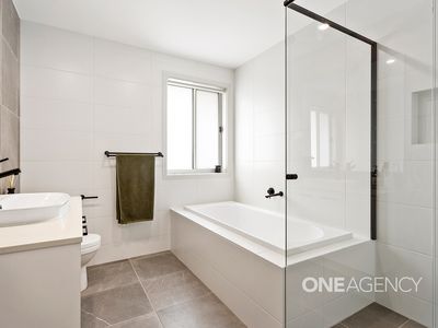 16 Red Cottonwood Road, Huntley