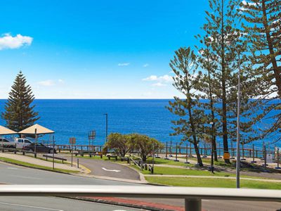 21 / 2 Meta Street, Mooloolaba