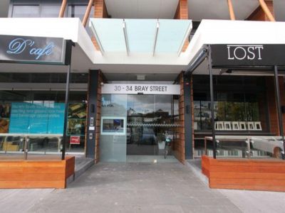 803 / 32 Bray Street, South Yarra
