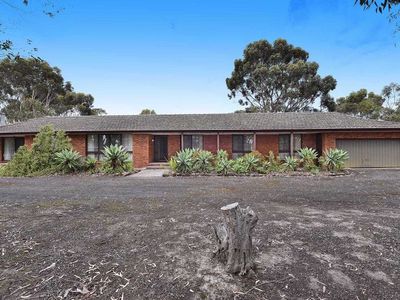15 Raes Road, Sunbury