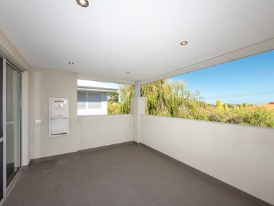 6/4 Waterloo Street, Joondanna