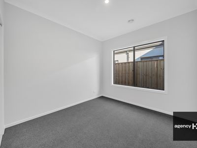 12 Dewberry Drive, Rockbank